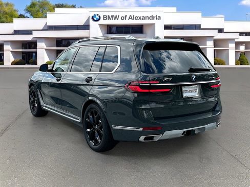 Used 2026 BMW X7 xDrive40i AWD/4WD image 5