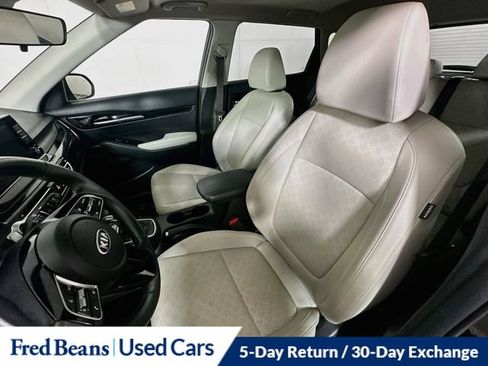 Used 2021 Kia Seltos EX AWD/4WD image 27