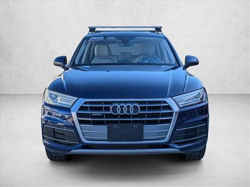 Used 2019 Audi Q5 Premium w/ Convenience Package image 2