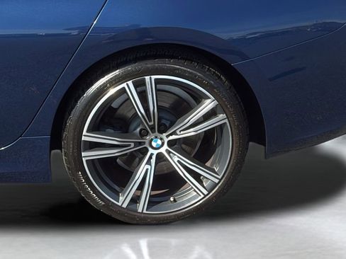 Used 2021 BMW 330i xDrive Sedan w/ Driving Assistance Package image 14