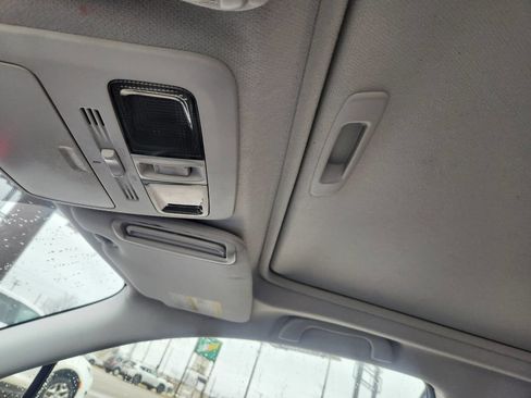 Used 2014 Subaru Forester 2.5i Premium w/ All-Weather Package image 29