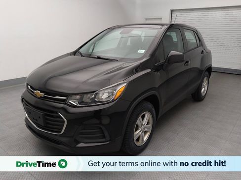Used 2020 Chevrolet Trax LS AWD/4WD image 1