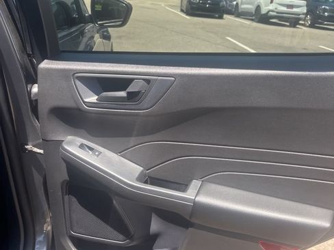 Used 2024 Ford Escape Active FWD image 22