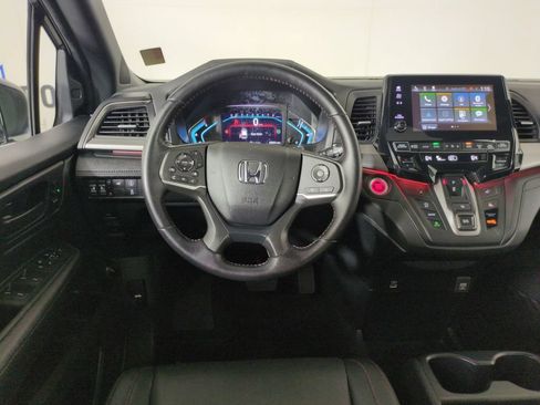 Used 2024 Honda Odyssey Sport image 13
