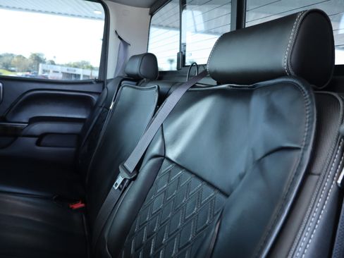 Used 2015 GMC Sierra 3500 Denali w/ Duramax Plus Package image 32