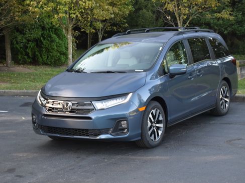 New 2026 Honda Odyssey EX-L image 3