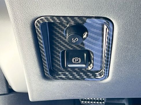 Used 2023 Chevrolet Corvette Stingray Coupe w/ Z51 Performance Package image 10