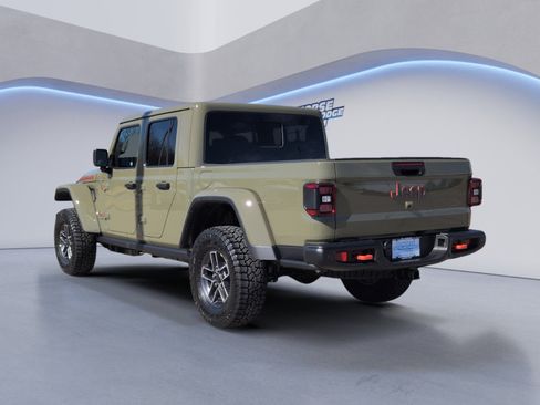 New 2026 Jeep Gladiator Mojave image 3