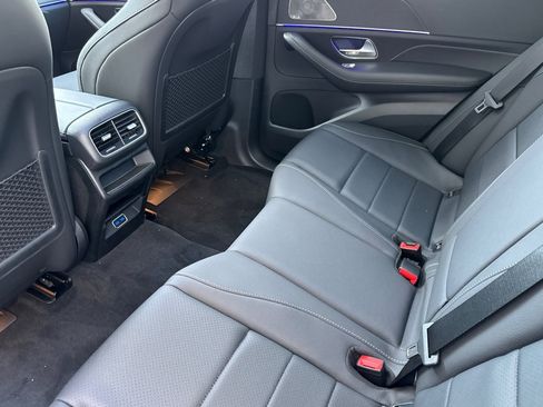 Used 2025 Mercedes-Benz GLE 350 4MATIC image 22
