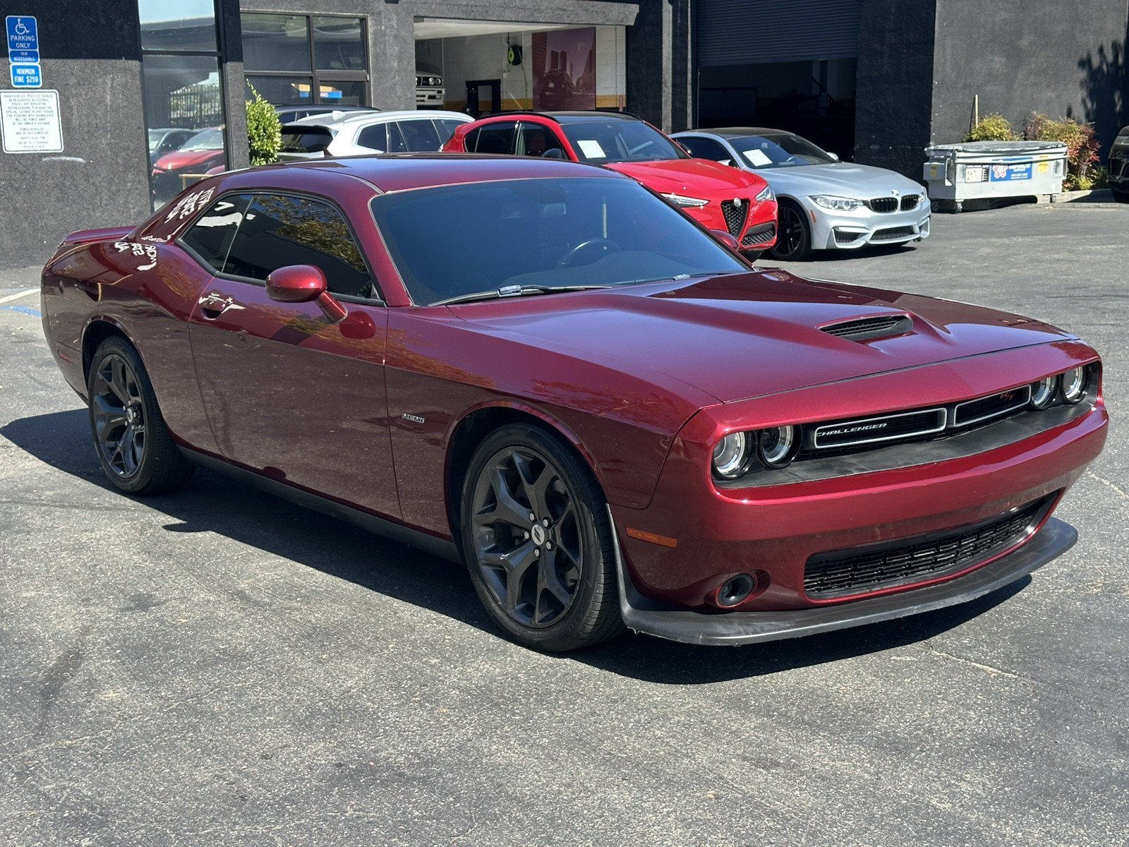 Used 2019 Dodge Challenger R/T RWD image 7