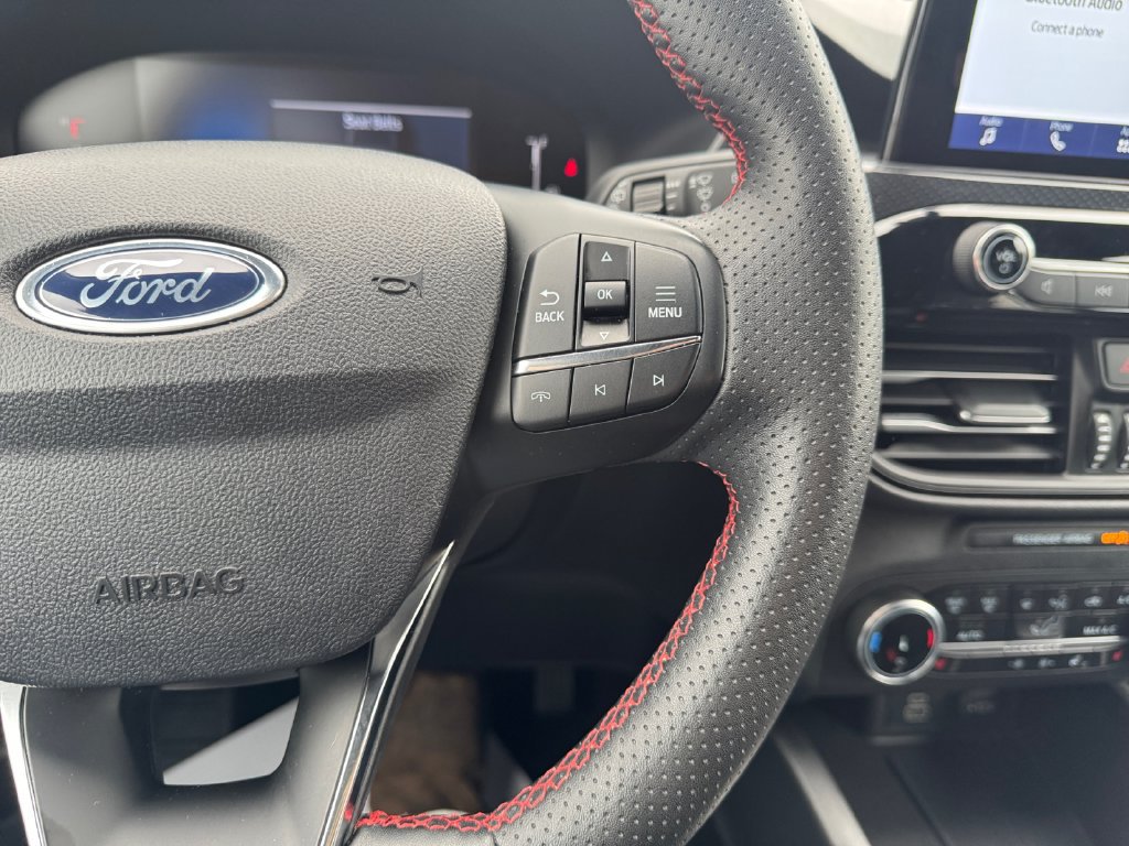 Used 2025 Ford Escape ST-Line Select AWD/4WD image 27