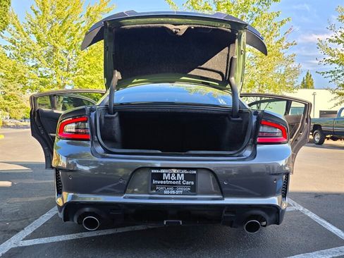 Used 2019 Dodge Charger R/T w/ Stars & Stripes Edition RWD image 30