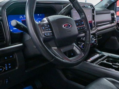 Used 2024 Ford F250 Lariat w/ Lariat Ultimate Package AWD/4WD image 12