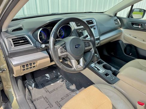 Used 2015 Subaru Outback 2.5i Premium AWD/4WD image 10