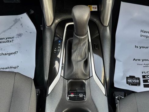 Certified 2023 Toyota Corolla Cross LE image 38