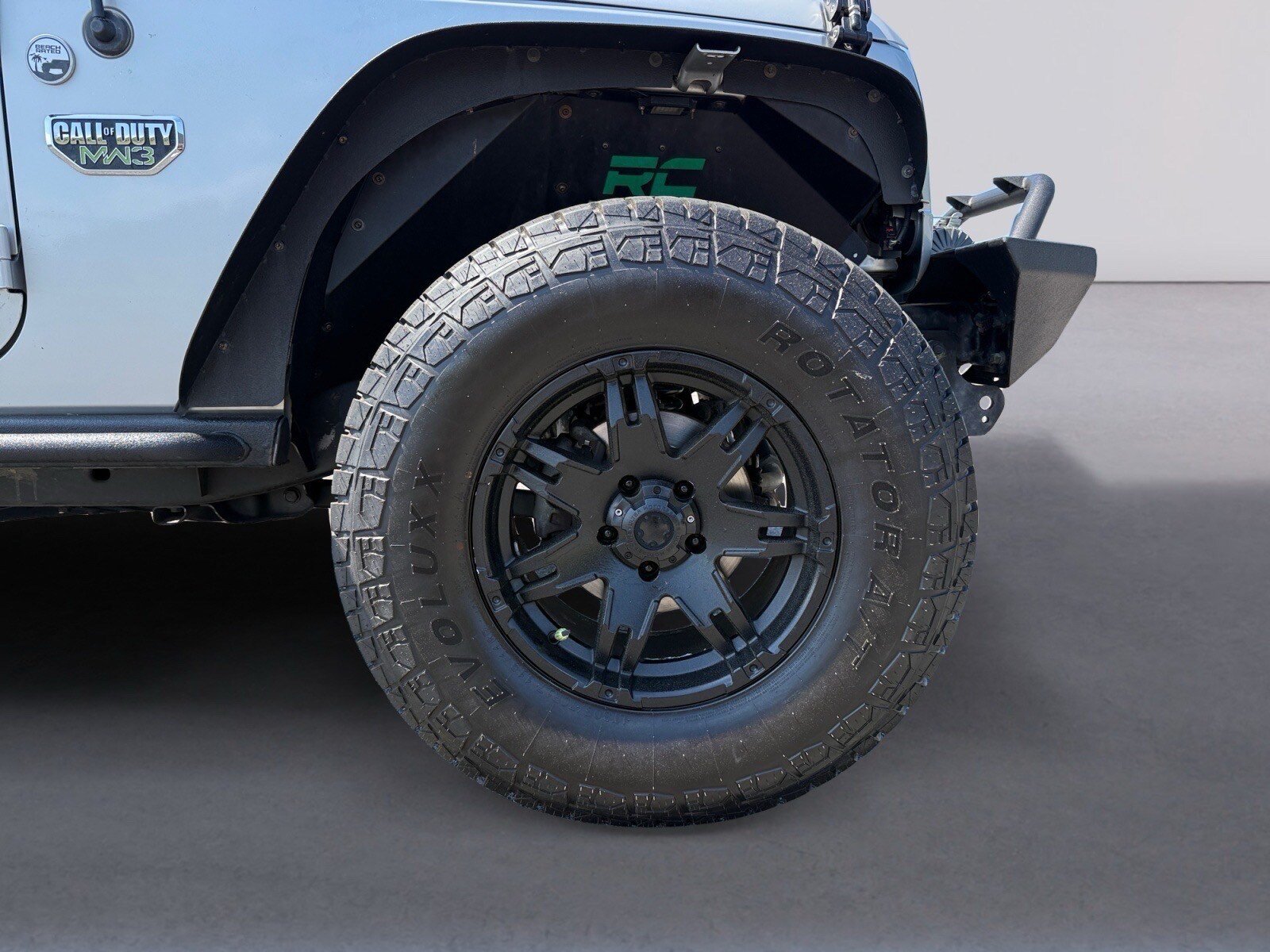 Used 2012 Jeep Wrangler Unlimited Rubicon AWD/4WD image 9