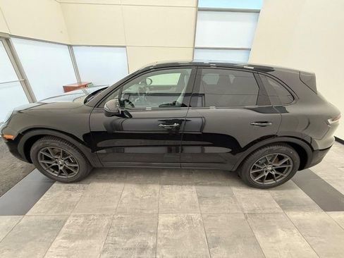 New 2026 Porsche Cayenne image 2