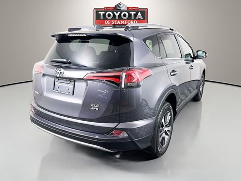 Certified 2018 Toyota RAV4 XLE image 7