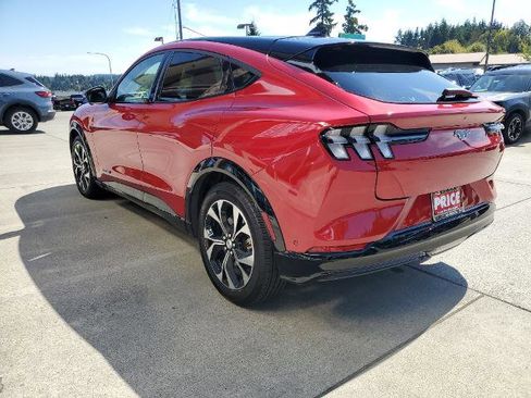 Certified 2021 Ford Mustang Mach-E Premium image 5