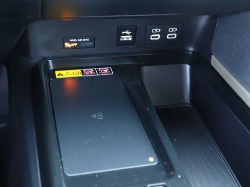 Used 2025 Toyota Camry LE FWD image 29