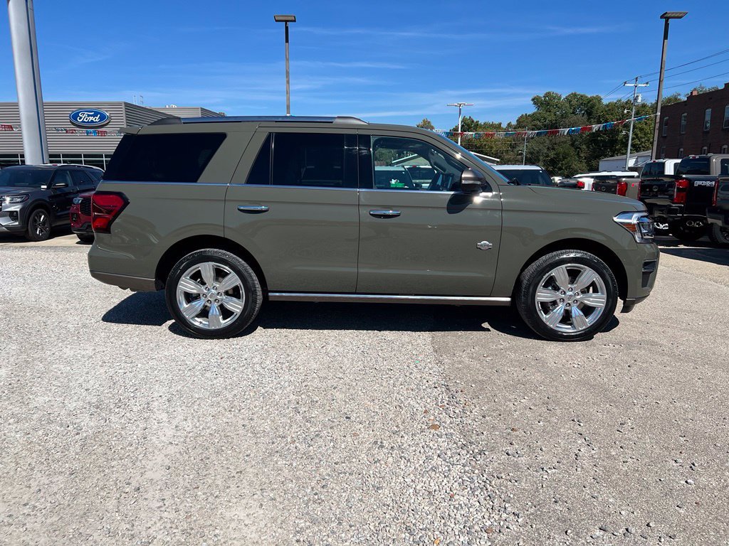 Used 2024 Ford Expedition King Ranch AWD/4WD image 9
