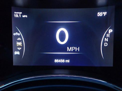 Used 2020 Jeep Grand Cherokee Laredo image 22