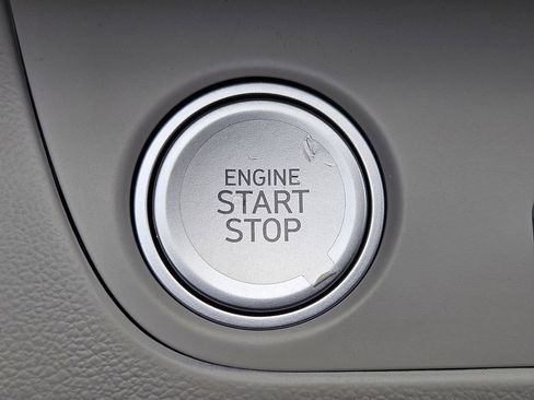 New 2026 Hyundai Elantra Limited FWD image 21
