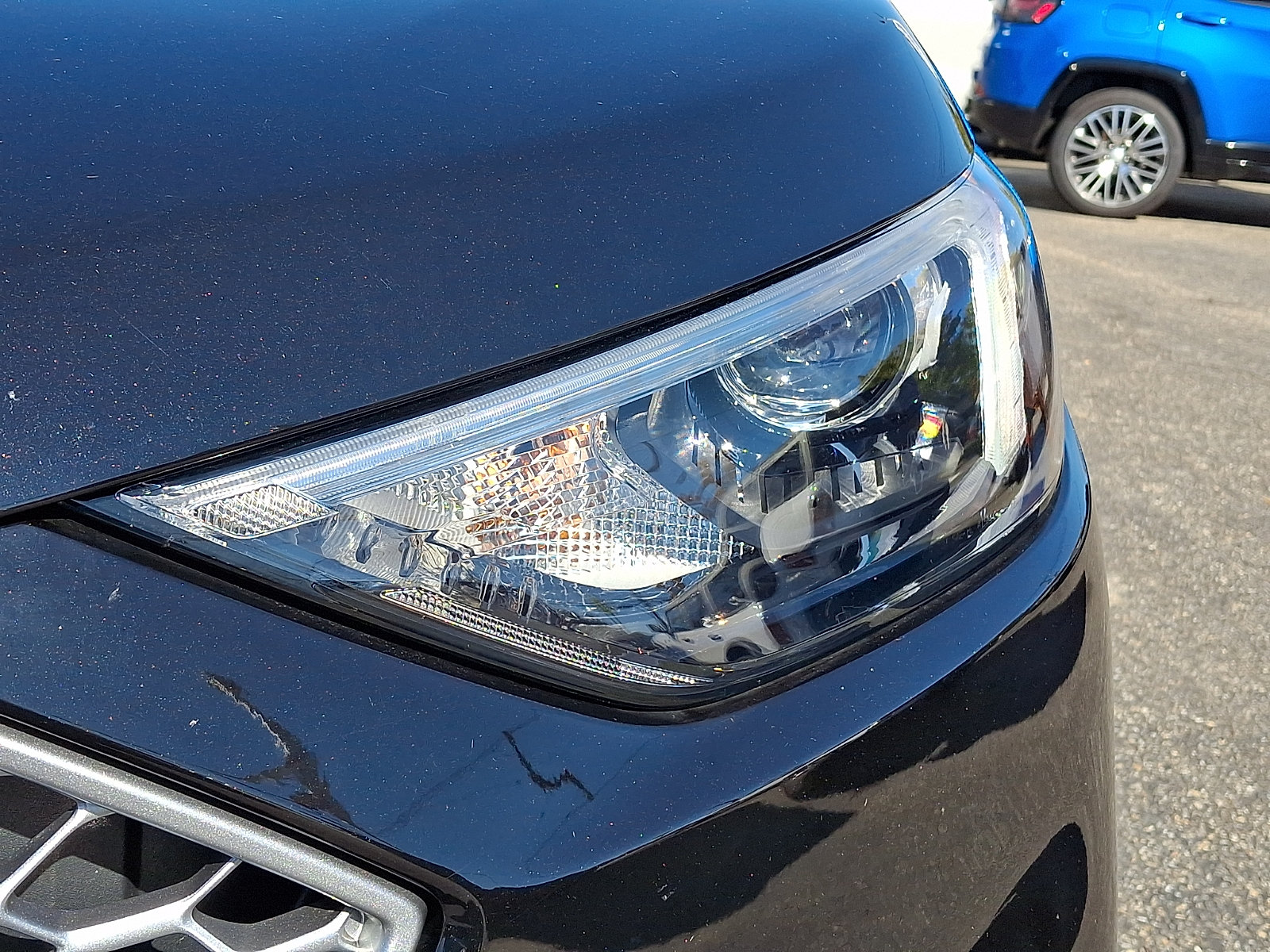 Certified 2024 Ford Edge SEL w/ Convenience Package AWD/4WD image 9