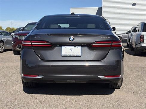 Certified 2025 BMW 530i xDrive w/ Premium Package image 8