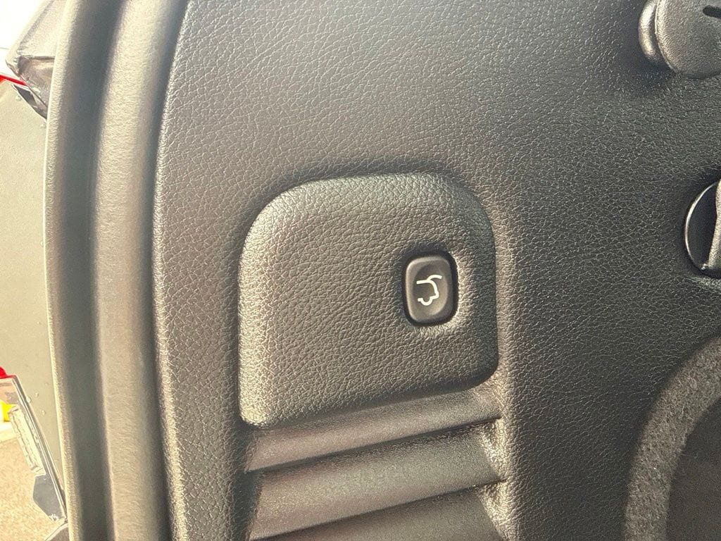 Used 2018 Jeep Grand Cherokee Limited AWD/4WD image 20