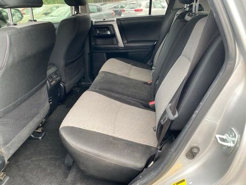 Used 2017 Toyota 4Runner SR5 RWD image 19