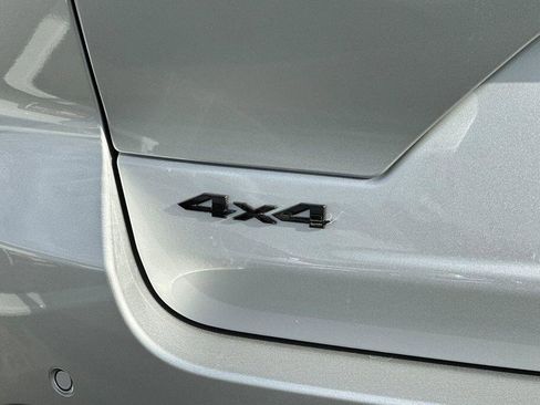 New 2025 Jeep Grand Cherokee Altitude image 26