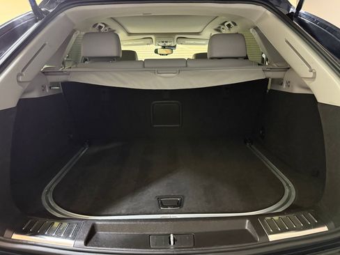 Used 2015 Cadillac SRX Performance w/ Driver Awareness Package image 41