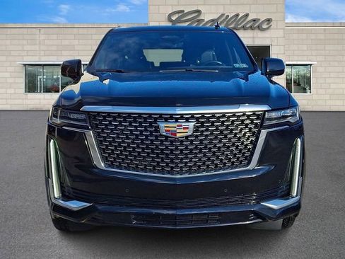 Certified 2023 Cadillac Escalade Premium Luxury AWD/4WD image 3
