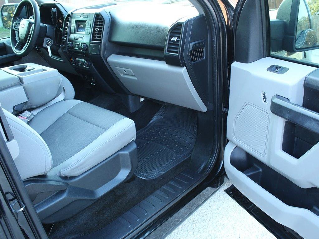 Used 2017 Ford F150 XL w/ Equipment Group 101A Mid RWD image 22