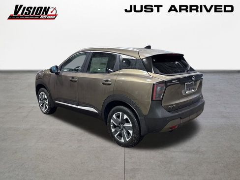 New 2026 Nissan Kicks SV w/ SV Premium Package image 7