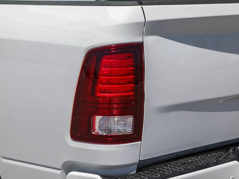 Used 2018 RAM 1500 Sport w/ Convenience Group AWD/4WD image 9