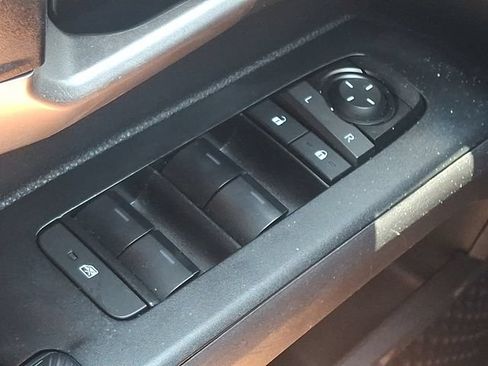 Used 2024 Toyota Tacoma TRD Off-Road AWD/4WD image 25