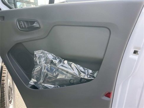 New 2025 Ford Transit 250 148 Medium Roof image 23