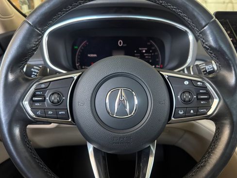 Used 2023 Acura MDX SH-AWD w/ Technology Package image 17