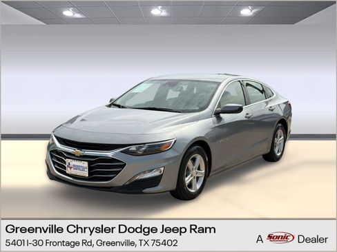 Used 2024 Chevrolet Malibu LT FWD image 1