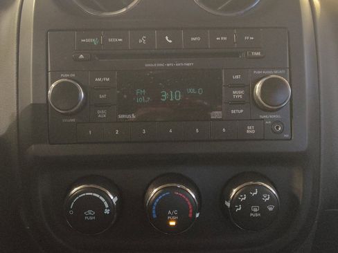 Used 2017 Jeep Patriot Sport w/ Power Value Group image 25