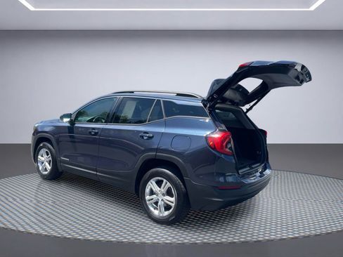 Used 2018 GMC Terrain SLE w/ Driver Convenience Package AWD/4WD image 10
