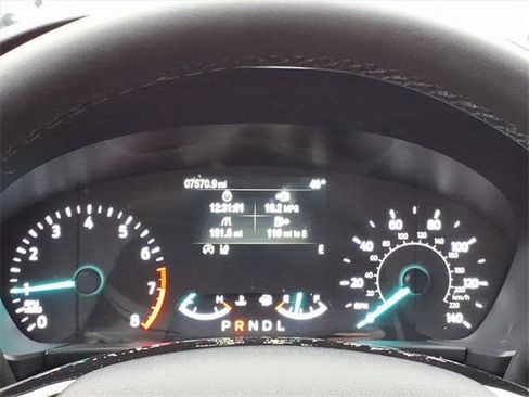 Used 2022 Ford Escape SE w/ Cold Weather Package image 17