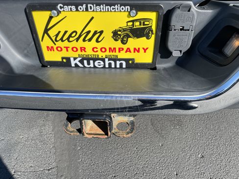 Used 2018 RAM 3500 Tradesman w/ Chrome Appearance Group image 9