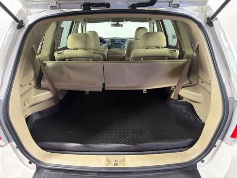 Used 2013 Toyota Highlander Plus image 18
