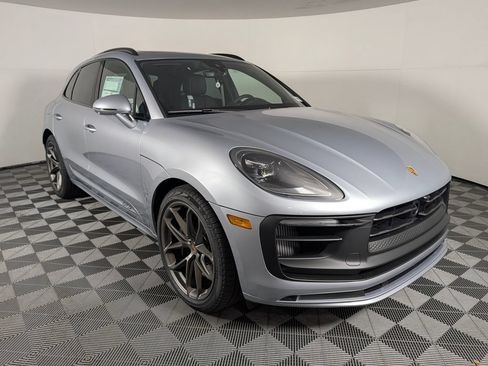 New 2026 Porsche Macan GTS AWD/4WD image 9