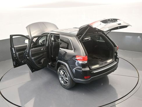 Used 2018 Jeep Grand Cherokee Limited image 70