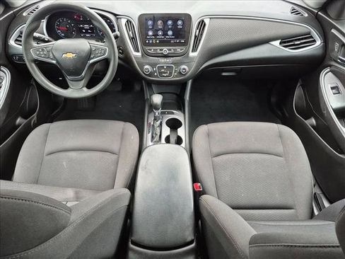 Used 2023 Chevrolet Malibu LS FWD image 16