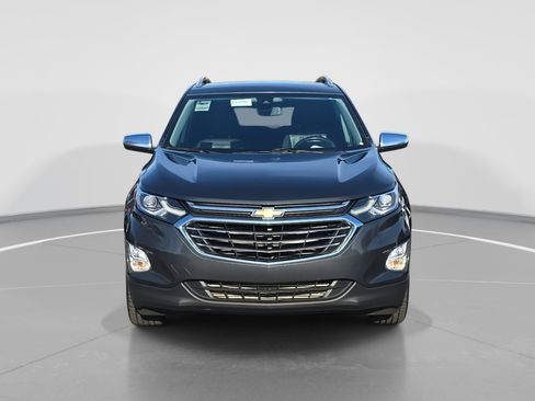 Used 2020 Chevrolet Equinox Premier image 2